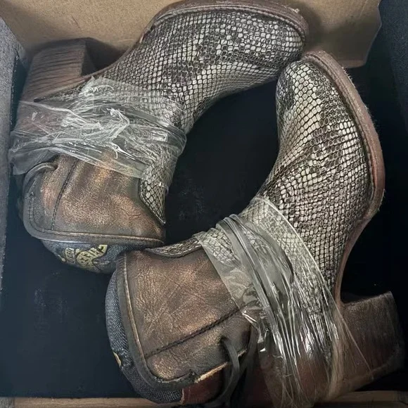 Freebird Snakeskin Pattern Ankle Booties - Picture 2 of 5